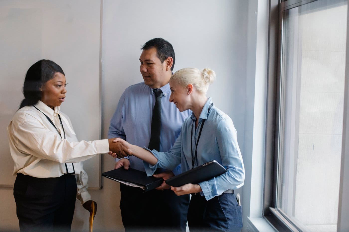 Canada Immigration Advisory consultants meeting a client